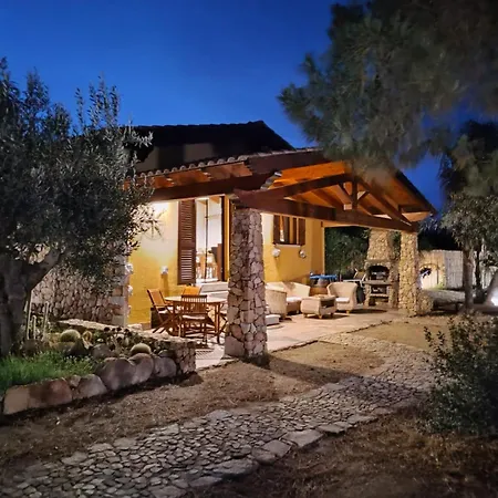 Martina Tatil Evi Villasimius