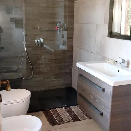 Semesterbostad Martina *